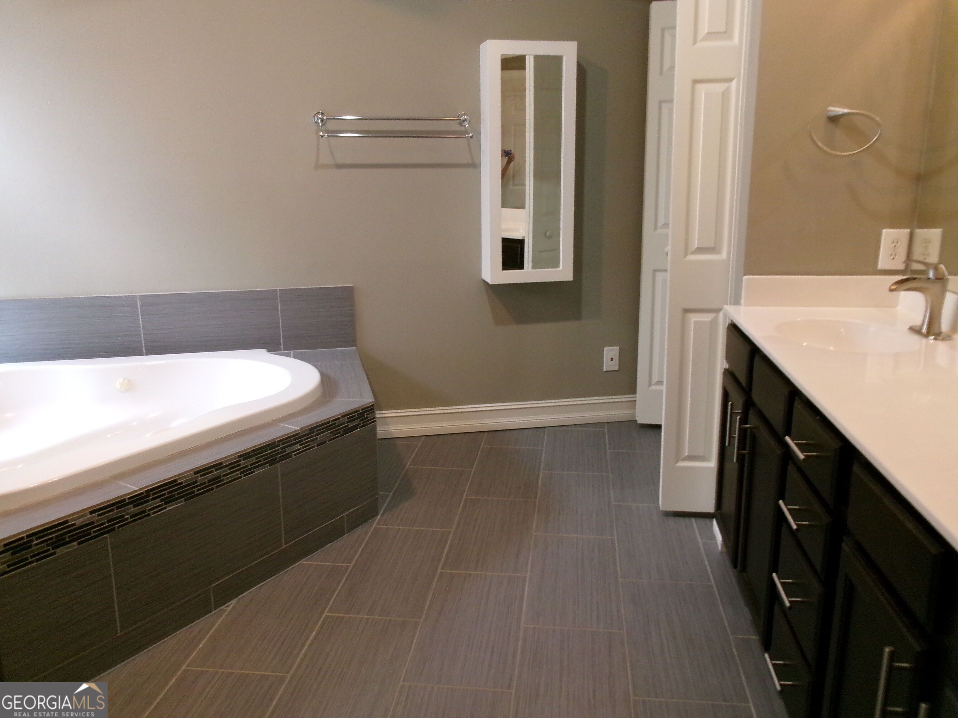 910 Woodward Park Drive Property Photo 33