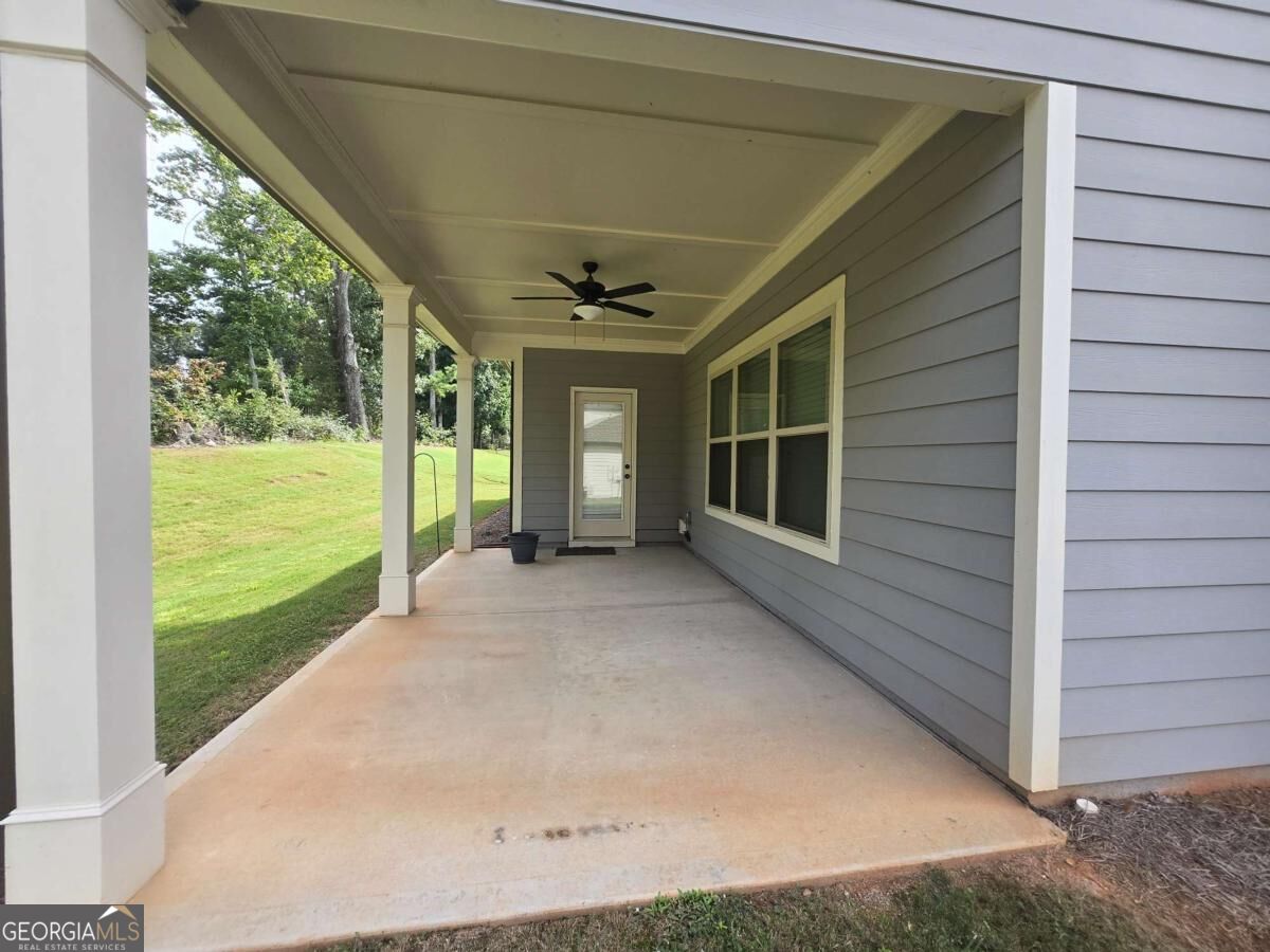 1649 Jasper Drive Property Photo 3