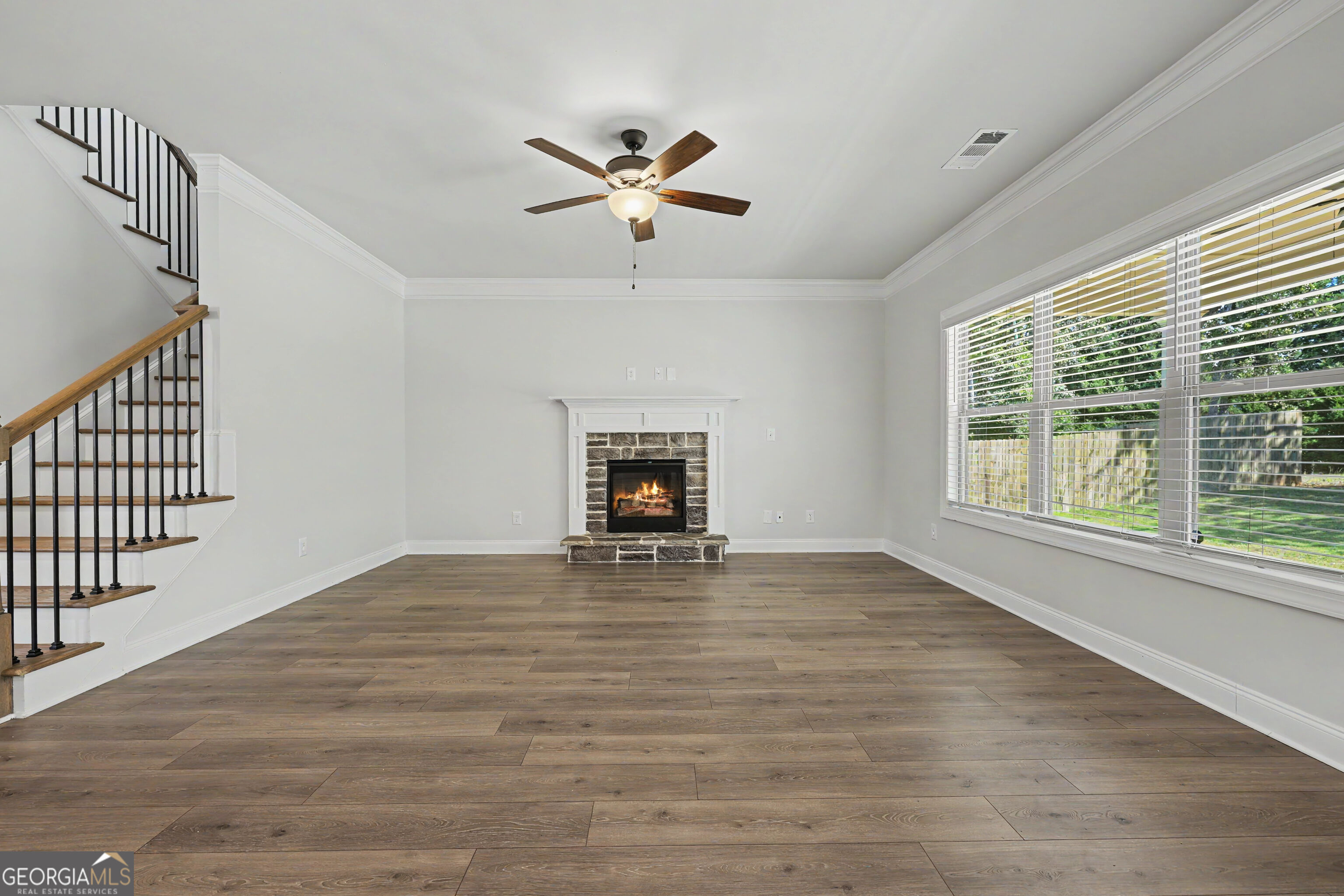 1649 Jasper Drive Property Photo 10