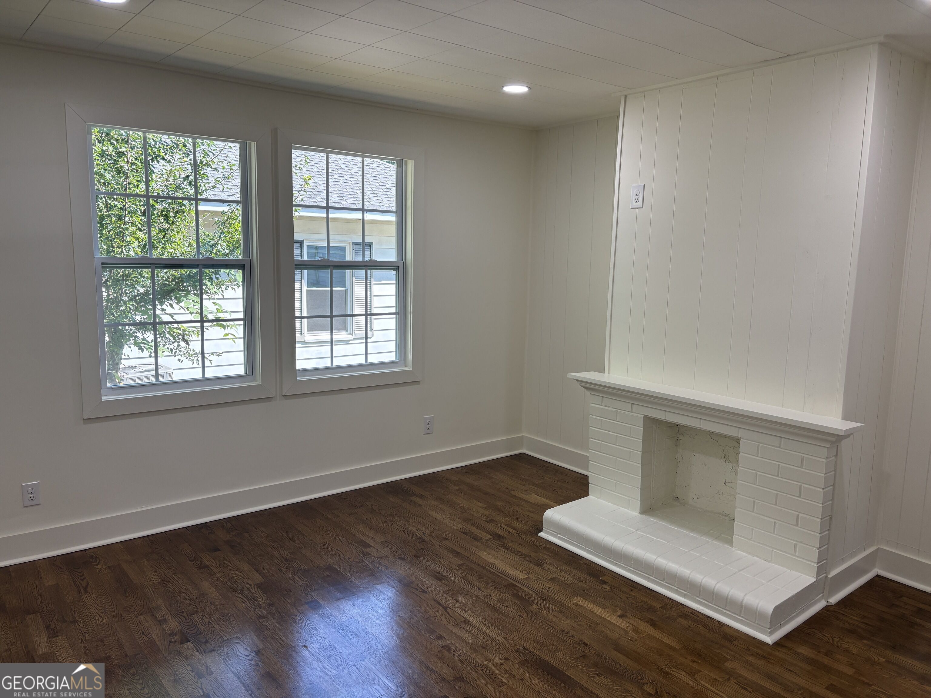 8 Akron Street Property Photo 8