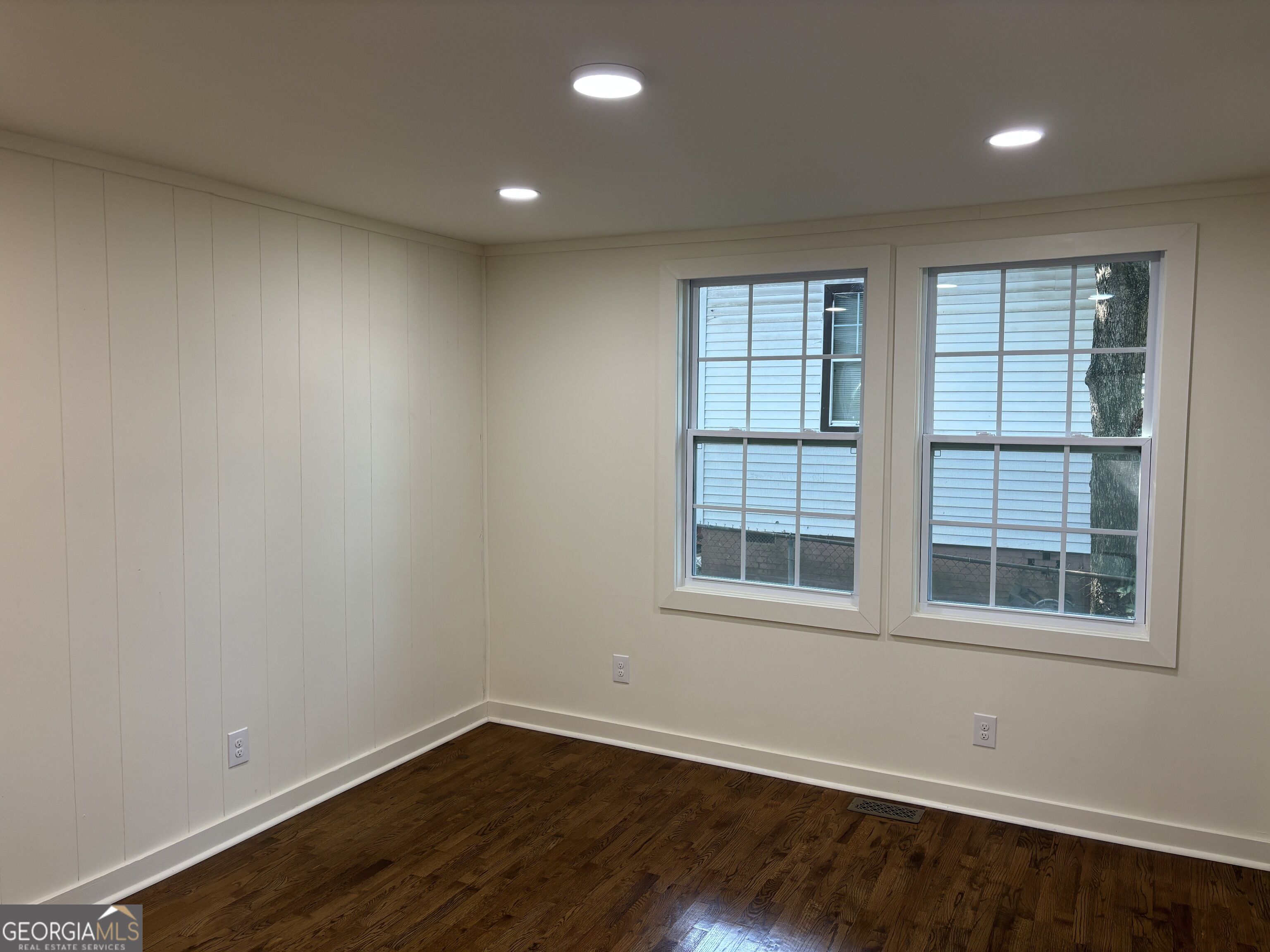 8 Akron Street Property Photo 12