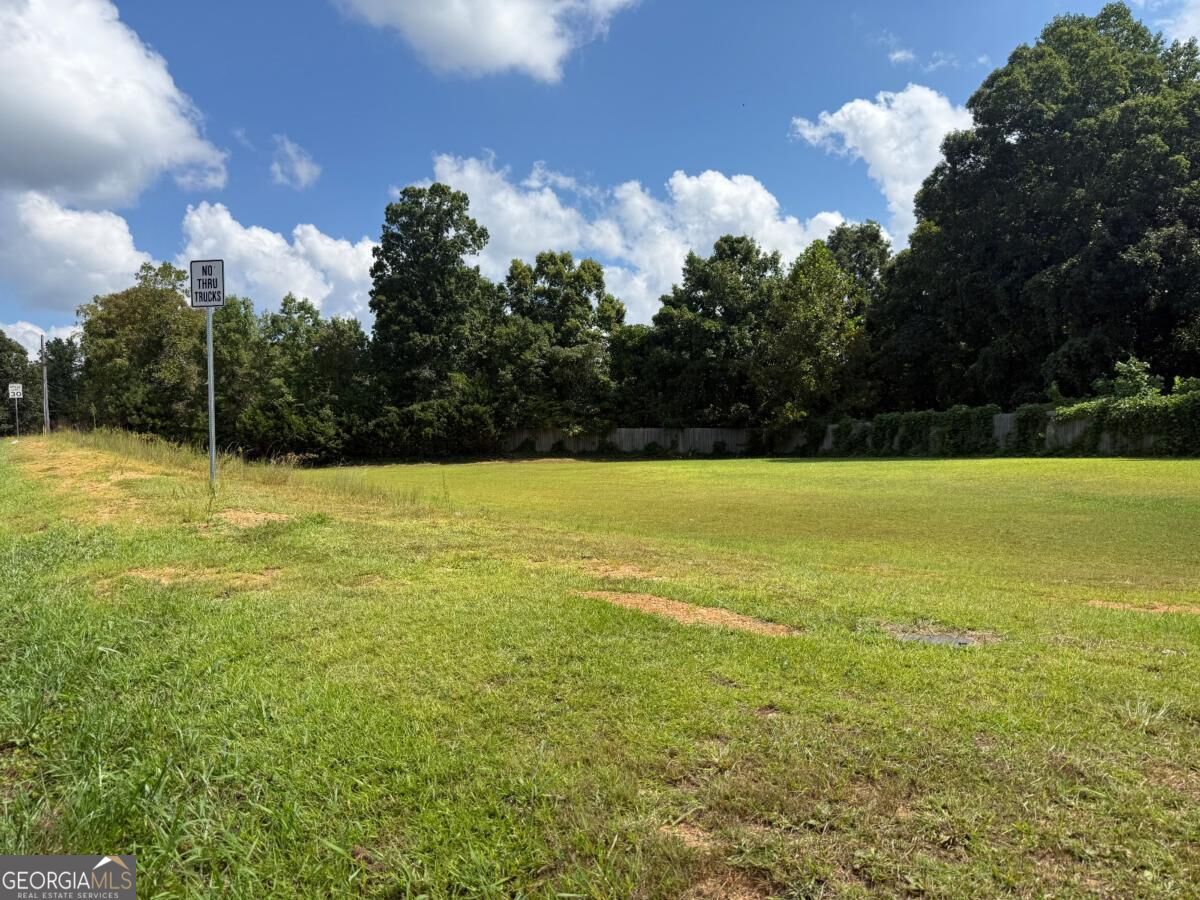 2170 Talking Rock Road Property Photo 3