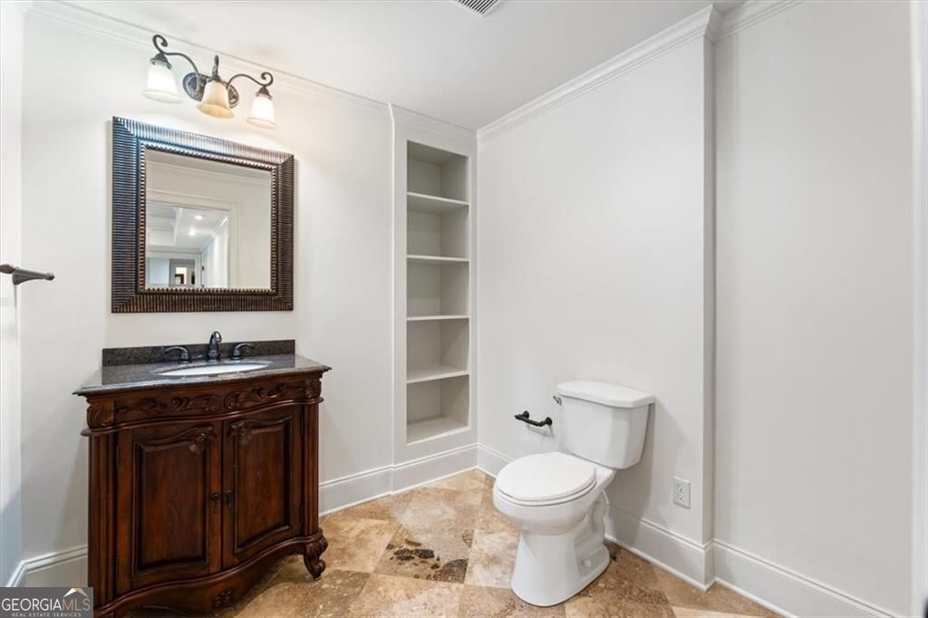 1900 Evergrace Drive Property Photo 55