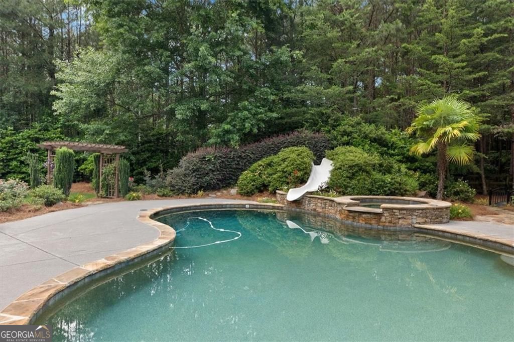 1900 Evergrace Drive Property Photo 73