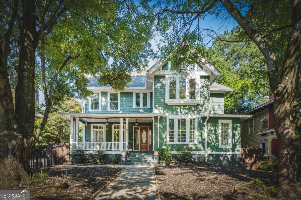 692 Myrtle Street Ne Property Photo 1