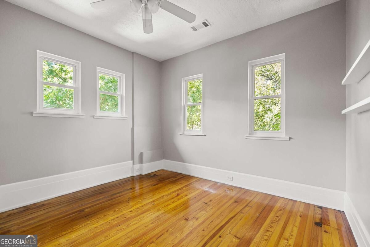 692 Myrtle Street Ne Property Photo 35