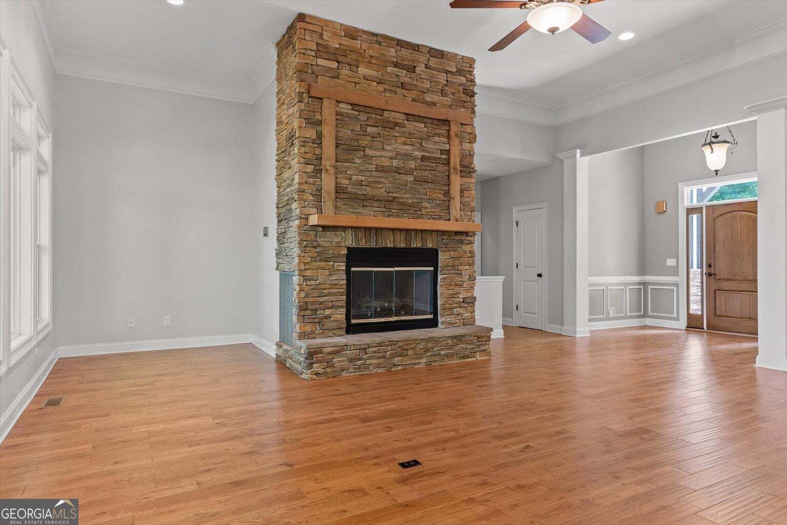 678 Cherokee Lake Drive Property Photo 10
