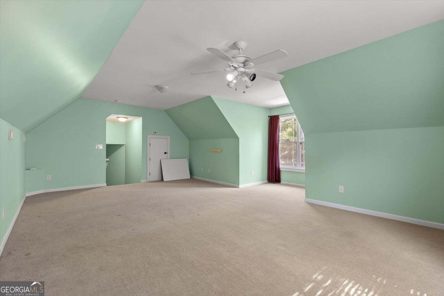 678 Cherokee Lake Drive Property Photo 25