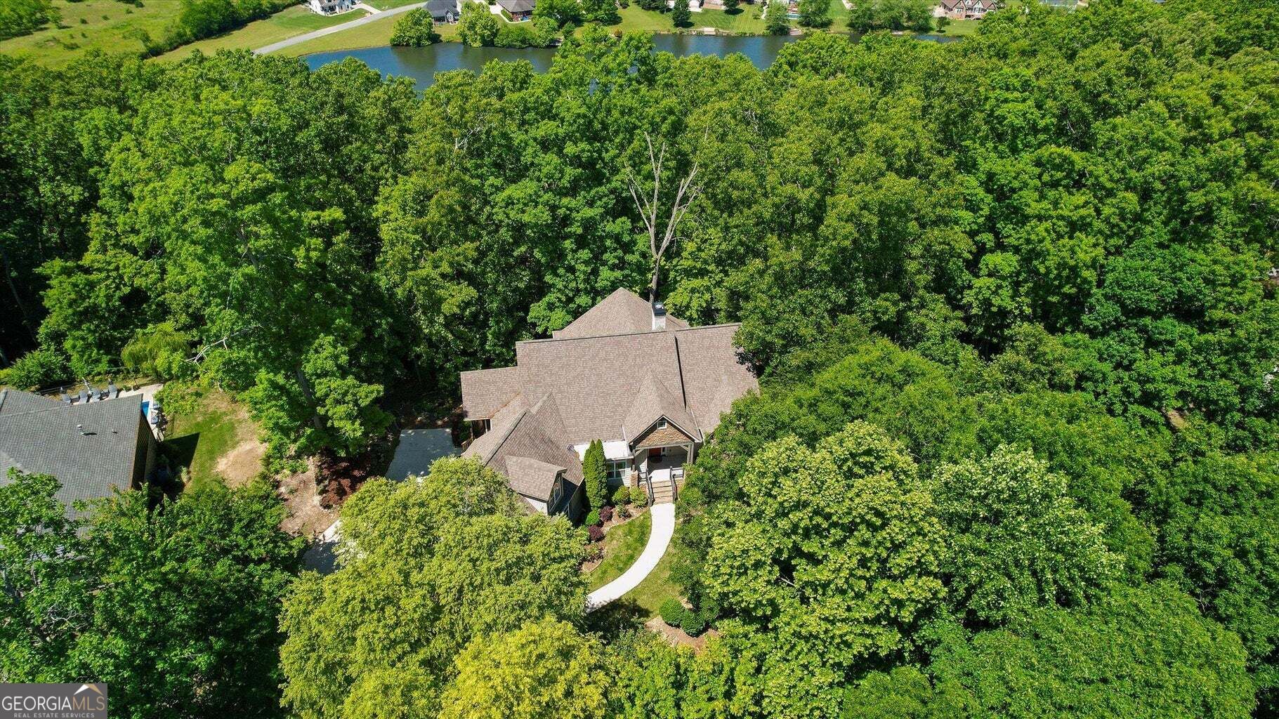 678 Cherokee Lake Drive Property Photo 51