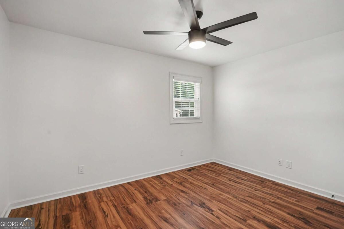 312 W Downing Court Property Photo 12