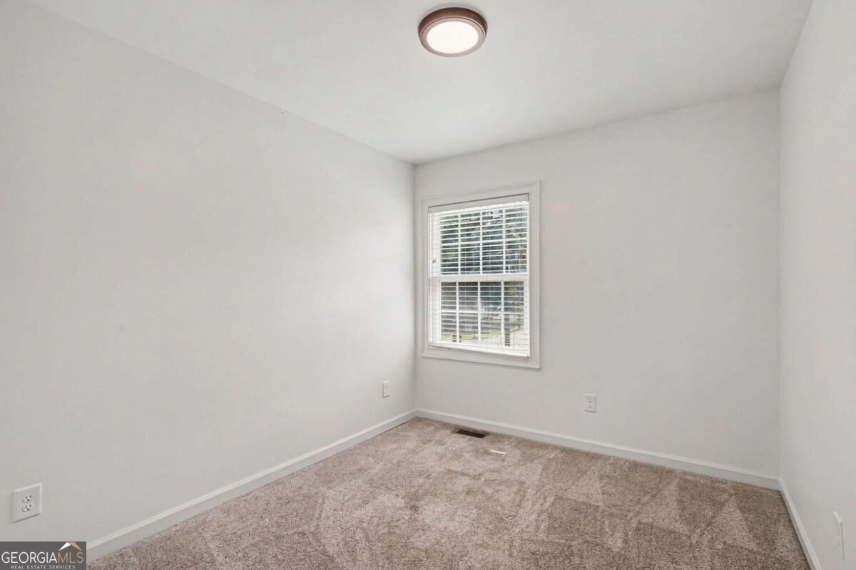 312 W Downing Court Property Photo 21