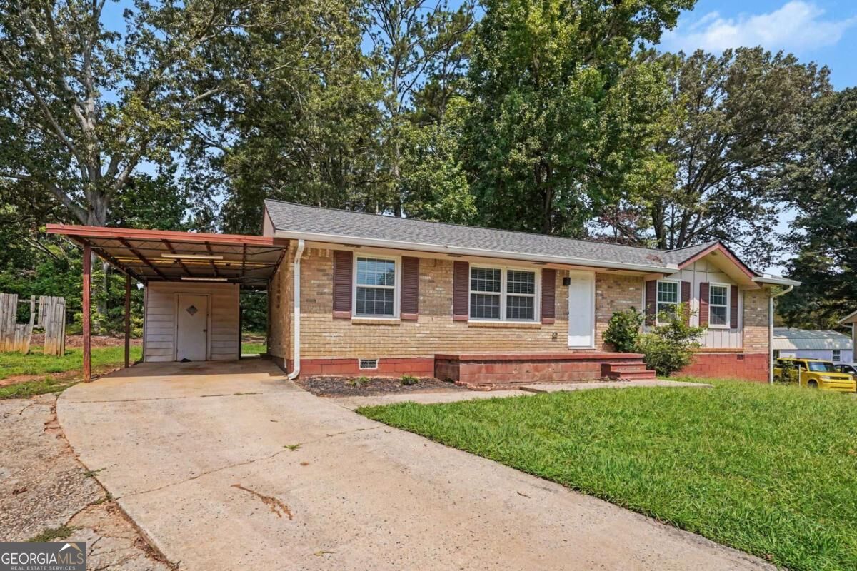 312 W Downing Court Property Photo 23