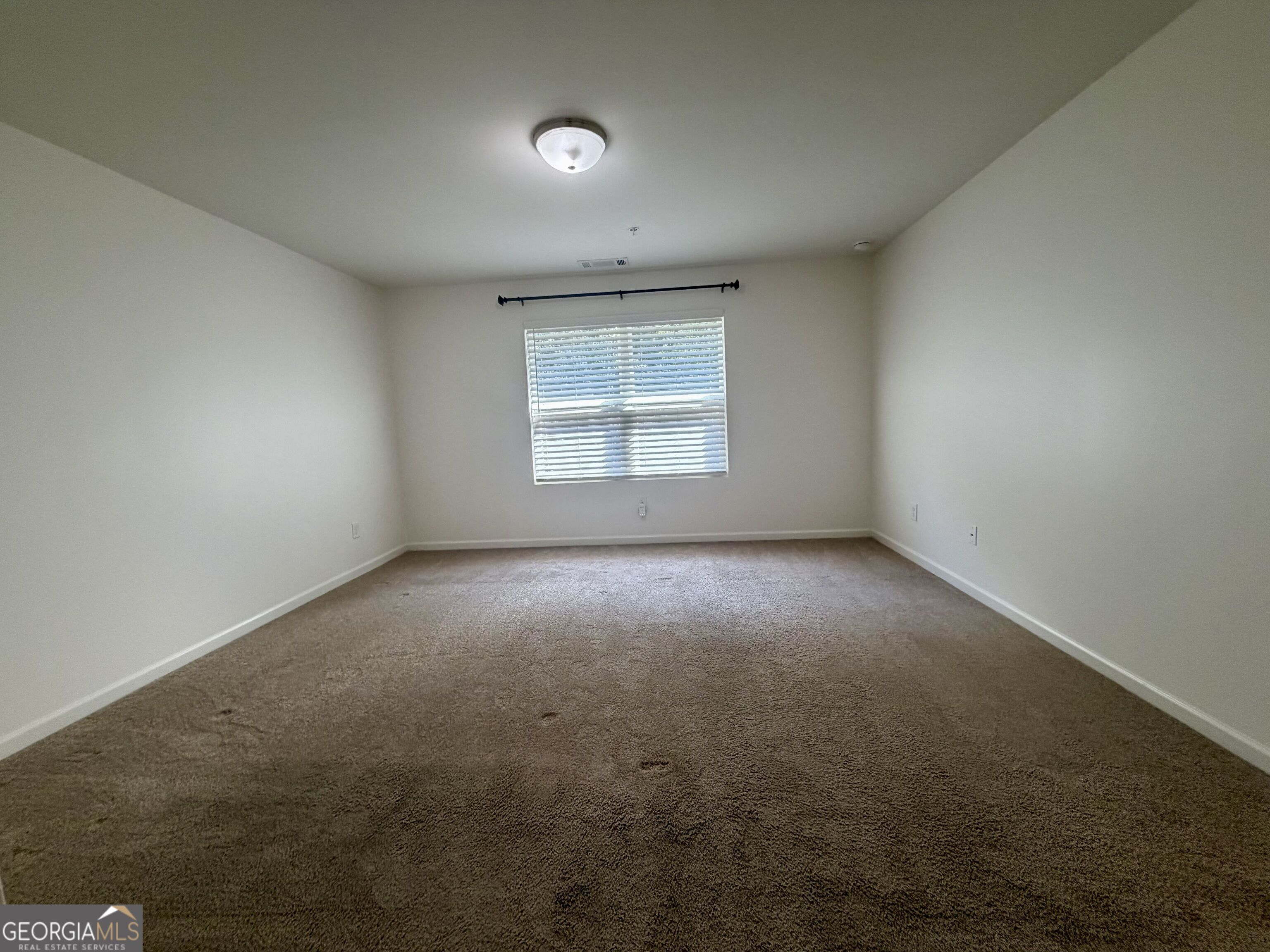 1913 Millstream Hollow Property Photo 6