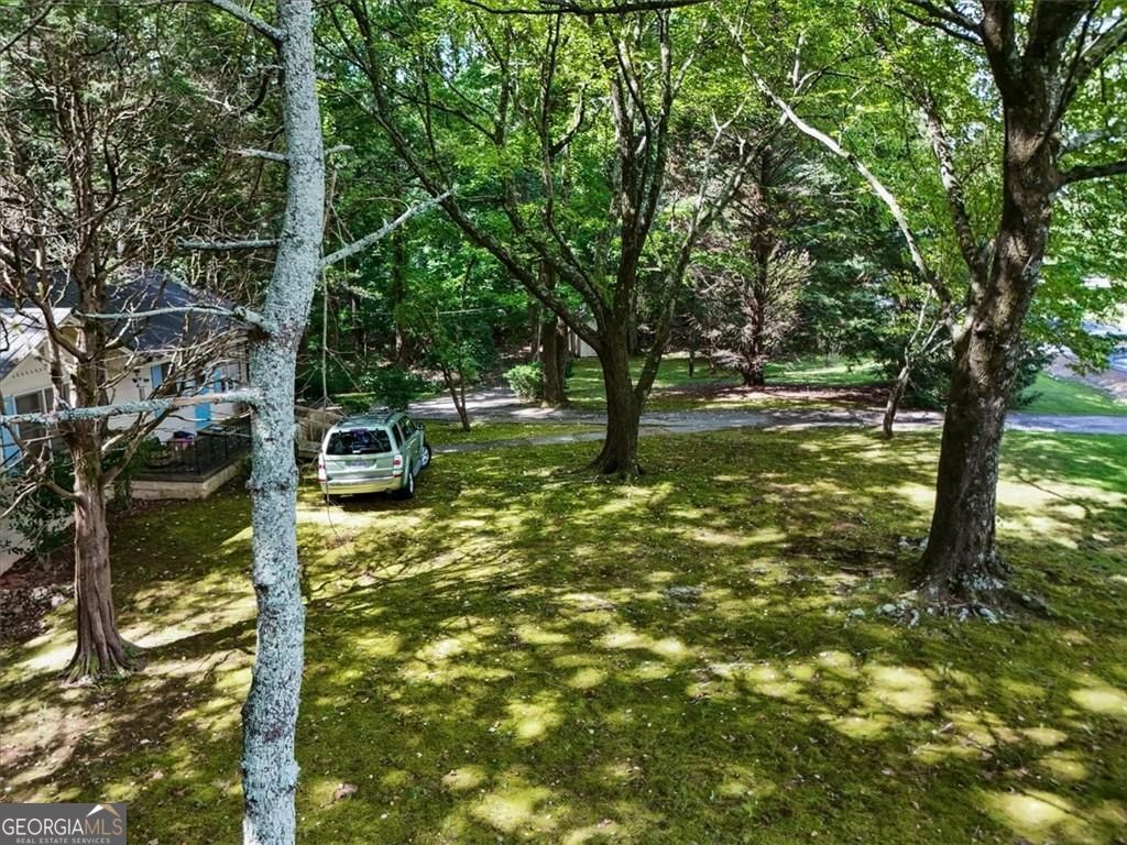15225 Thompson Road Property Photo 5