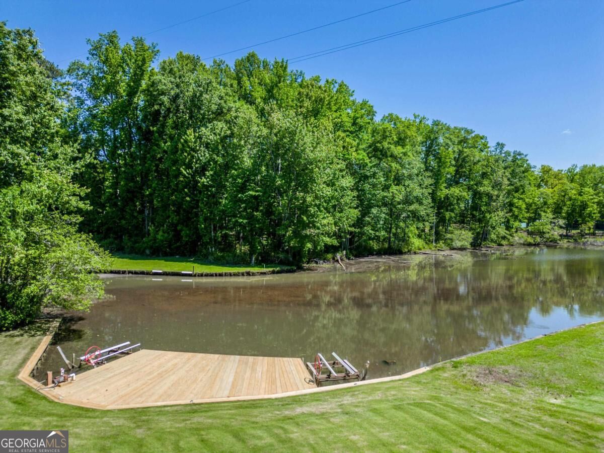 103 Water Ridge Drive Property Photo 7
