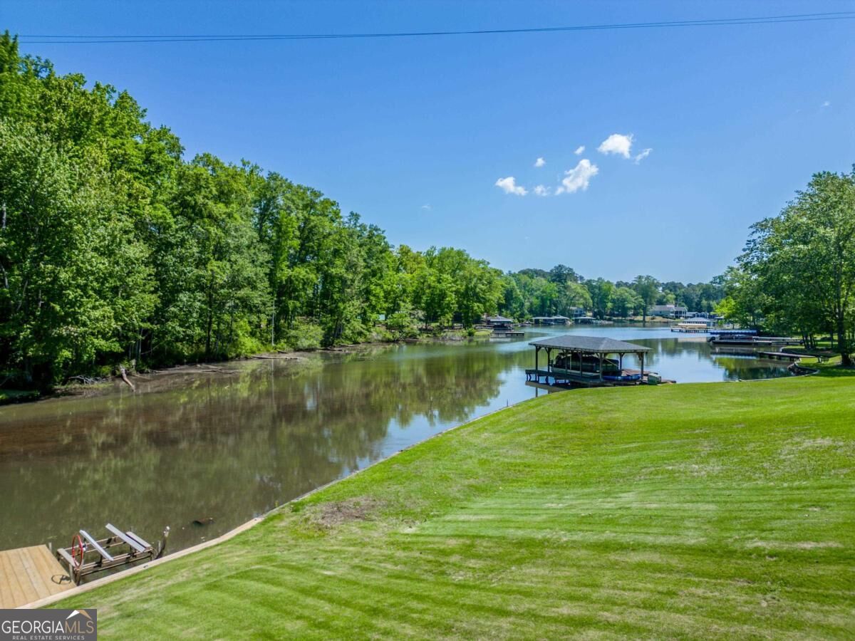 103 Water Ridge Drive Property Photo 8