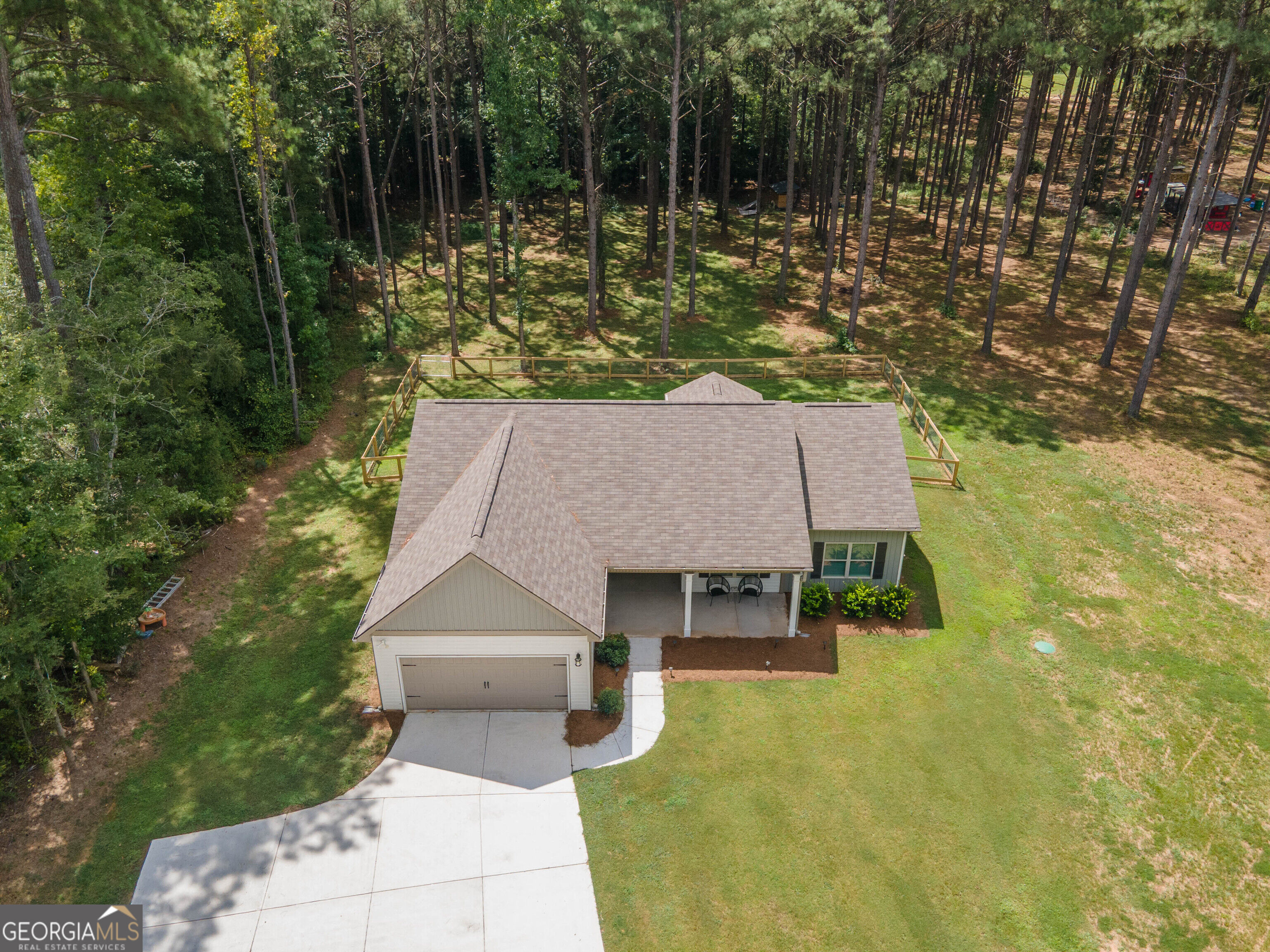 4079 Primrose Road Property Photo 2