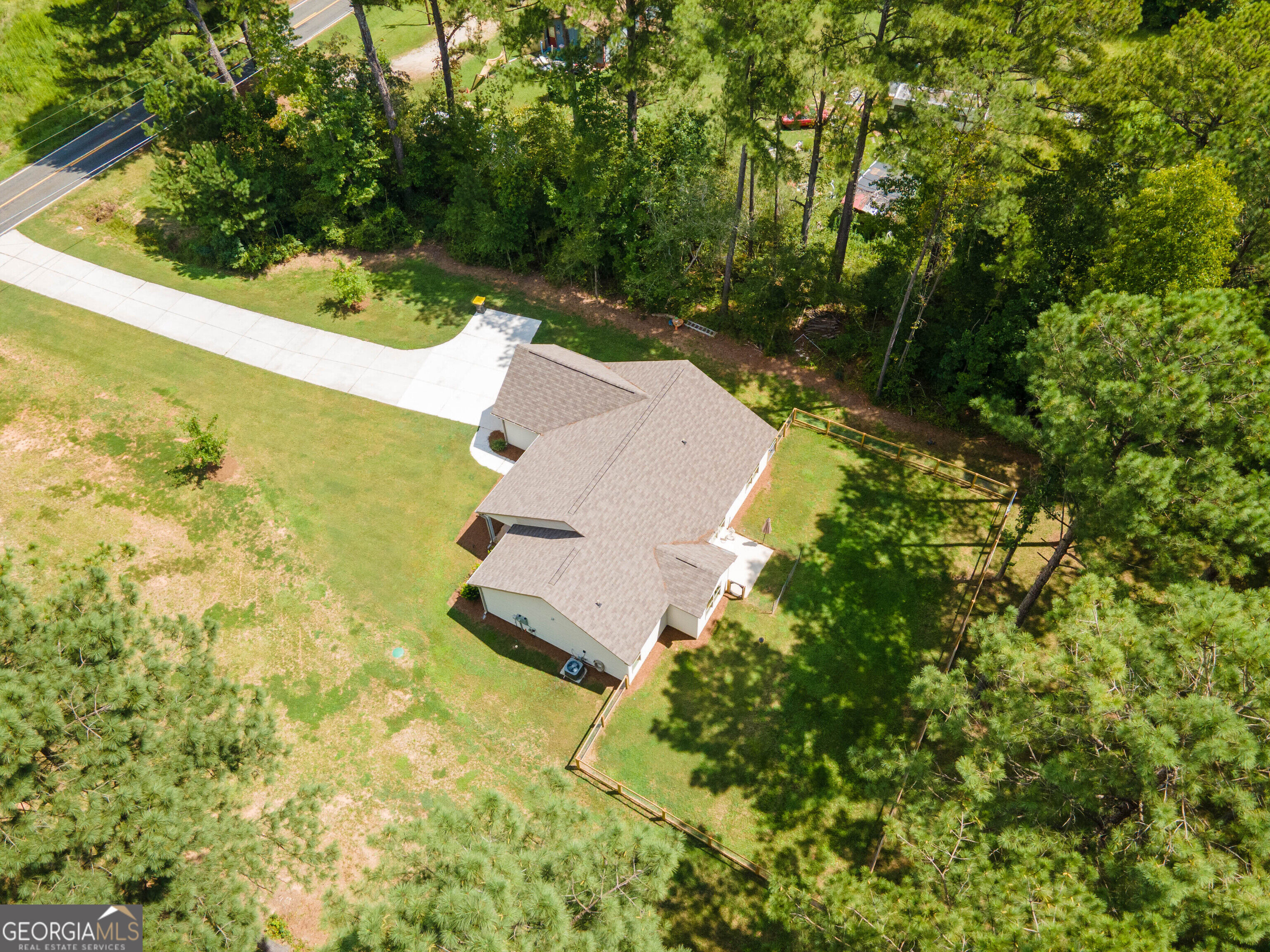 4079 Primrose Road Property Photo 5