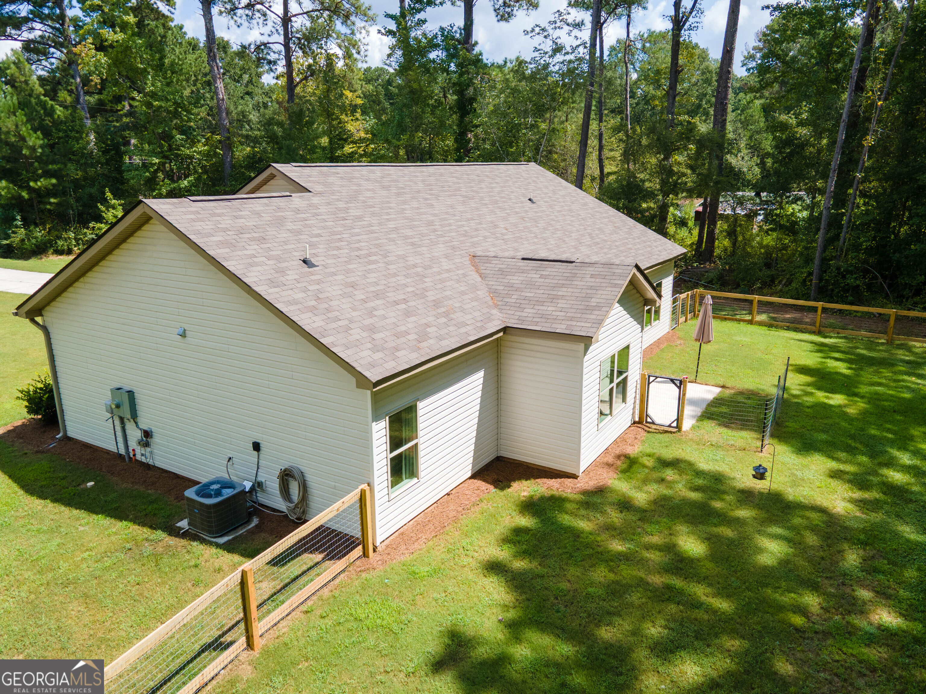 4079 Primrose Road Property Photo 6