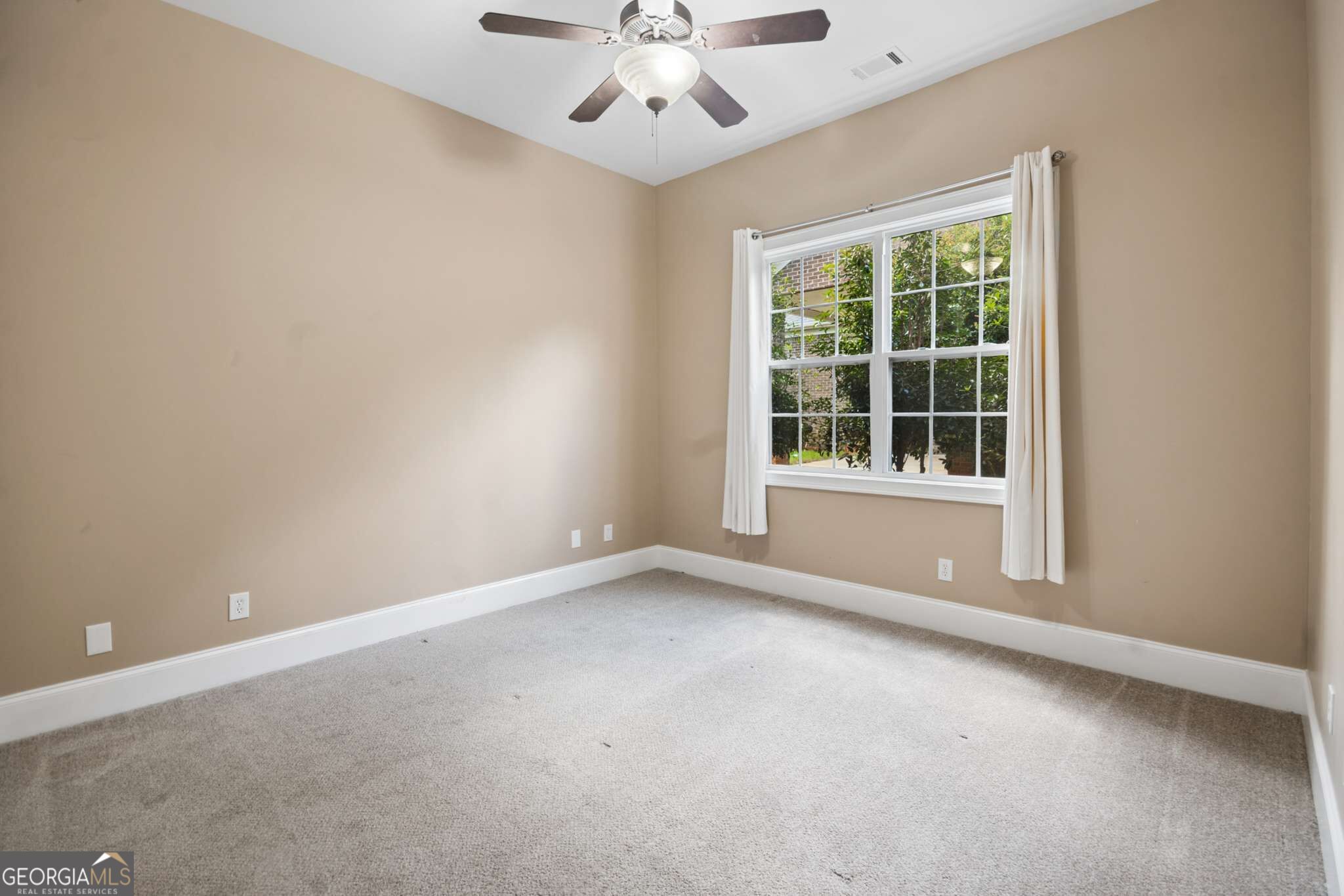 3138 Alhambra Circle Property Photo 15