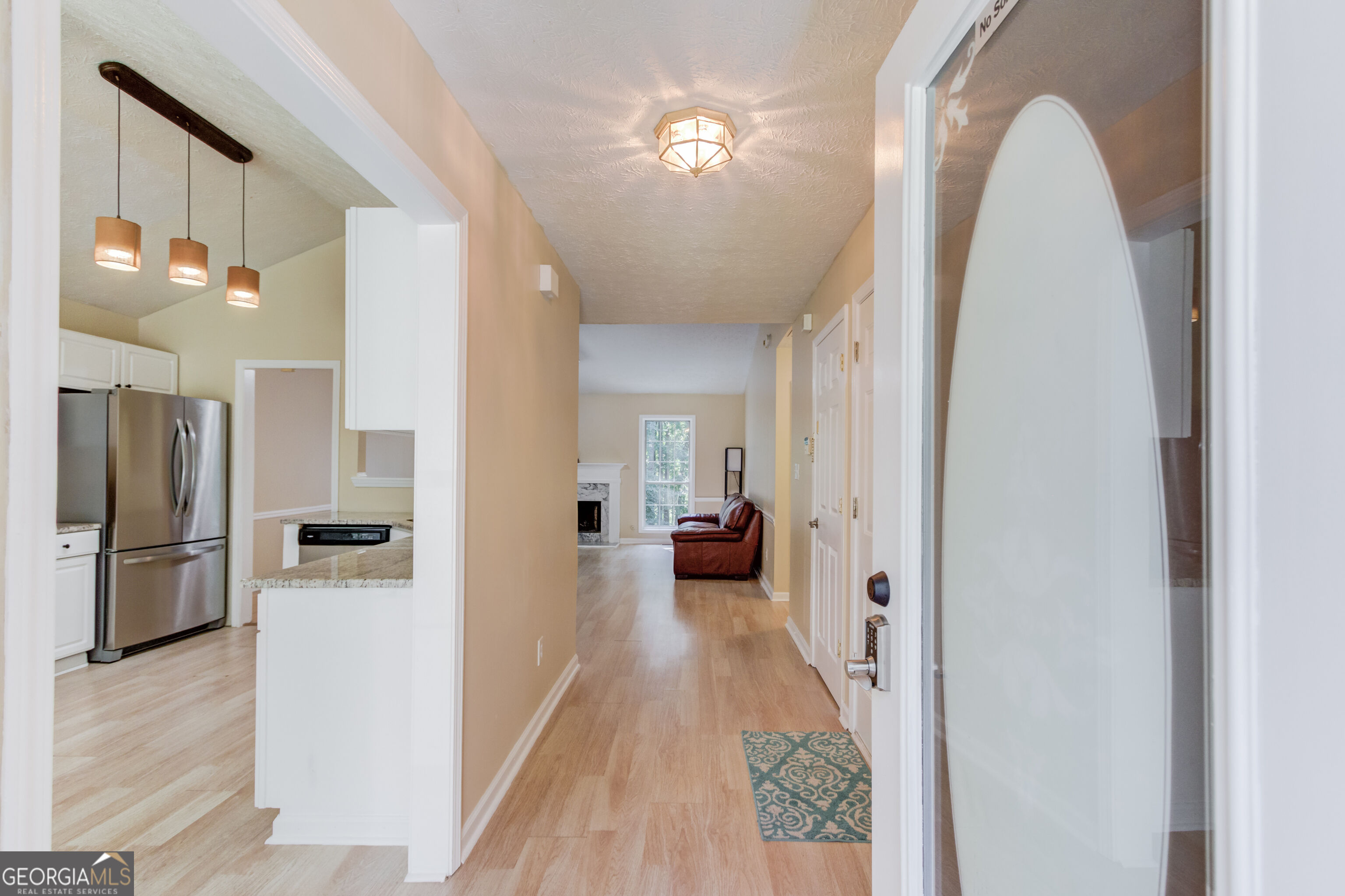 525 Clearwater Place Property Photo 4