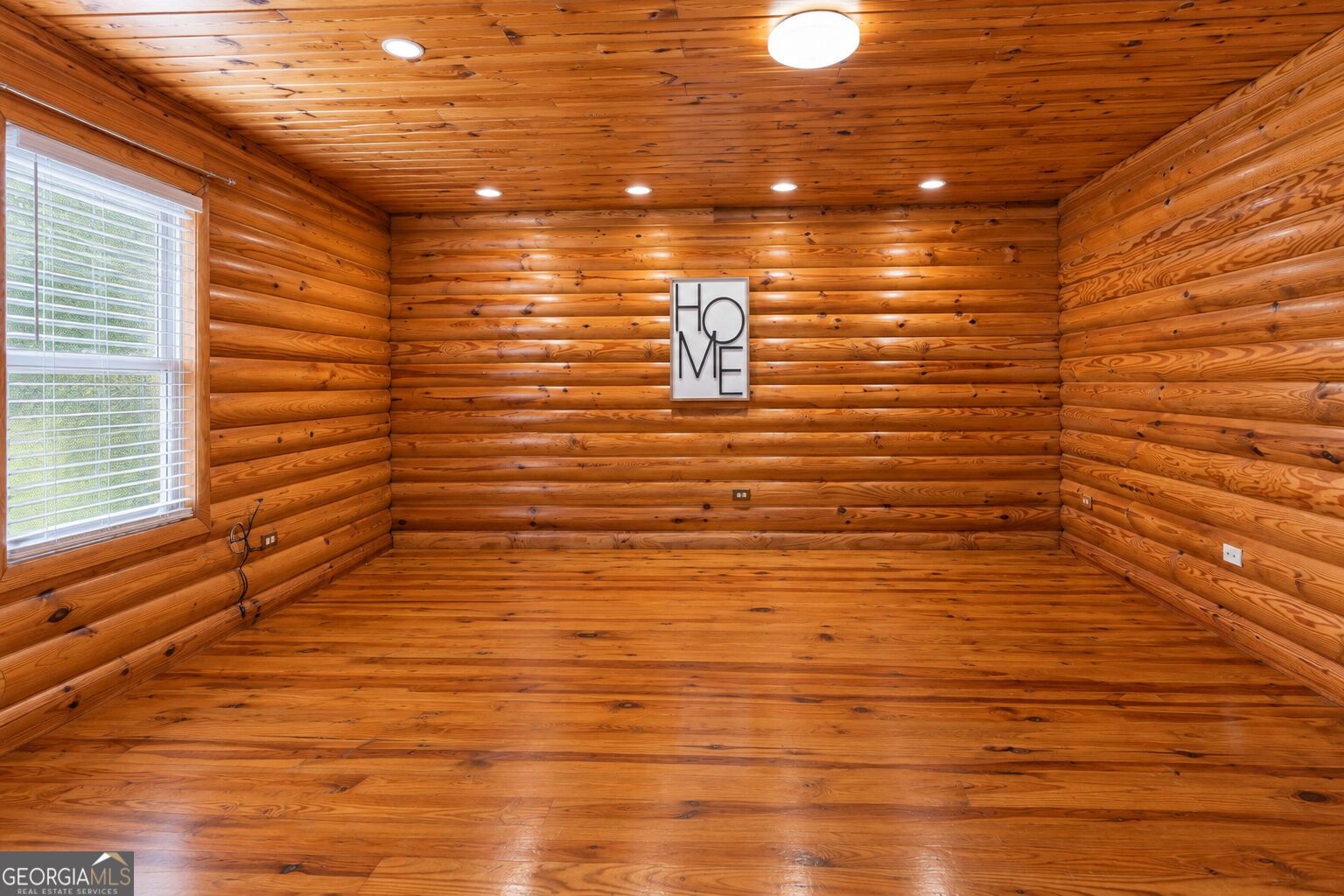 81 Peeples Street Property Photo 9