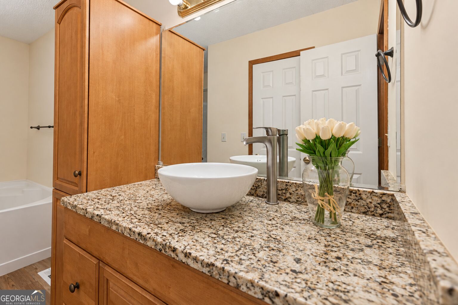 81 Peeples Street Property Photo 15