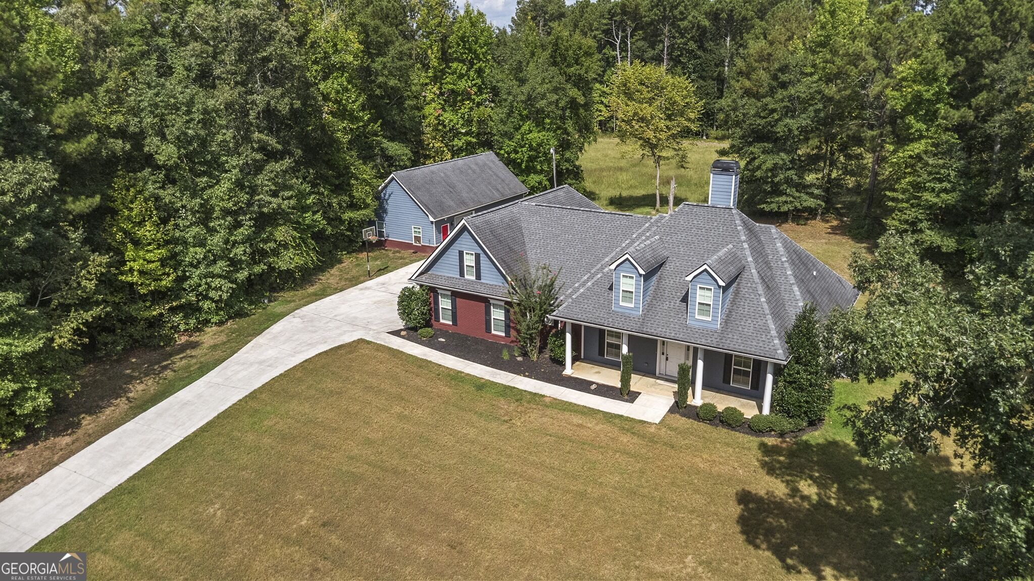 1520 Richard Drive Property Photo 4