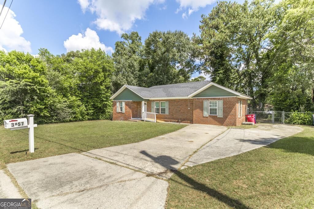 3857 Gadson Drive Property Photo 2