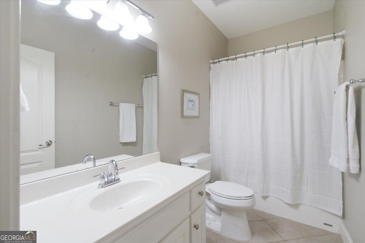 303 Vantage Drive Property Photo 22