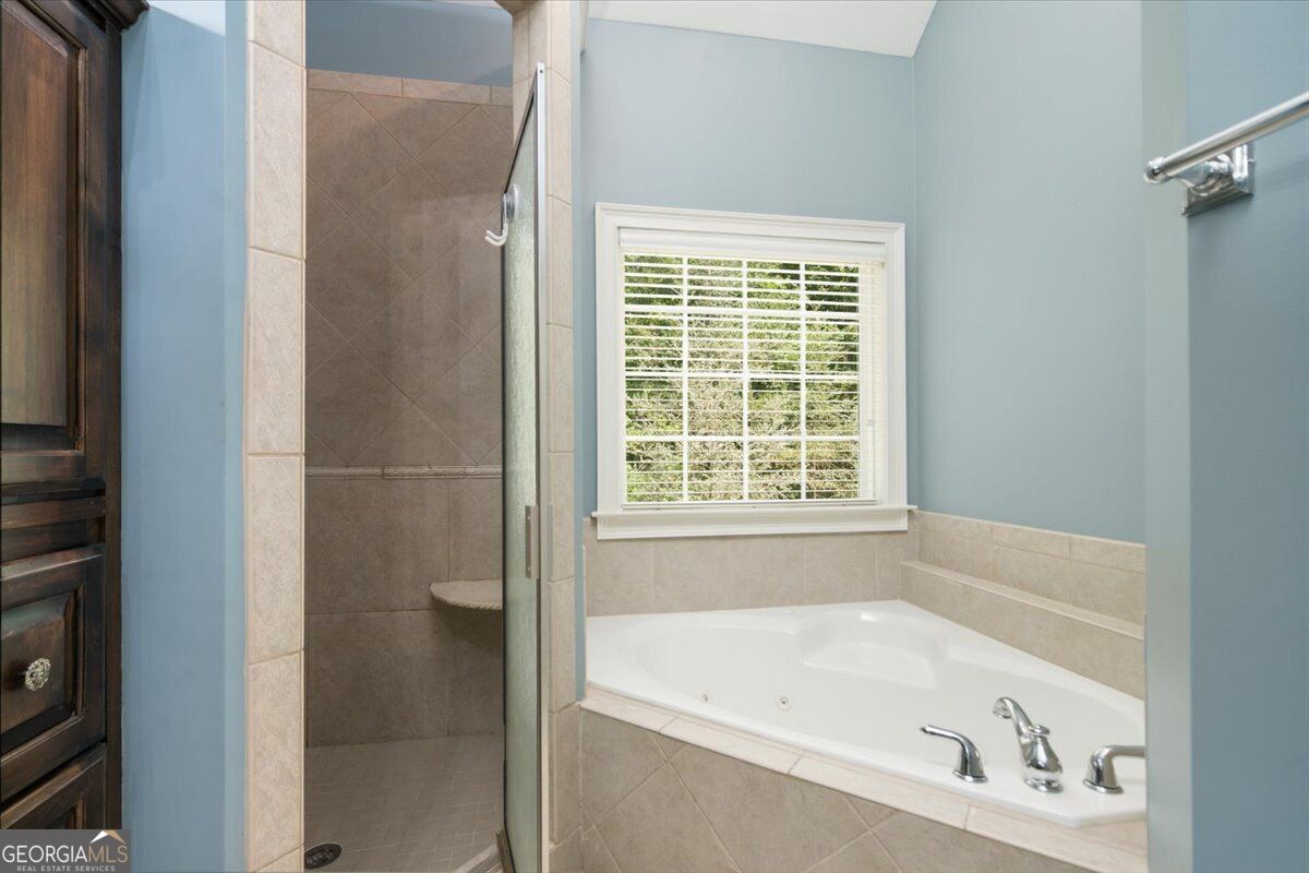 303 Vantage Drive Property Photo 27