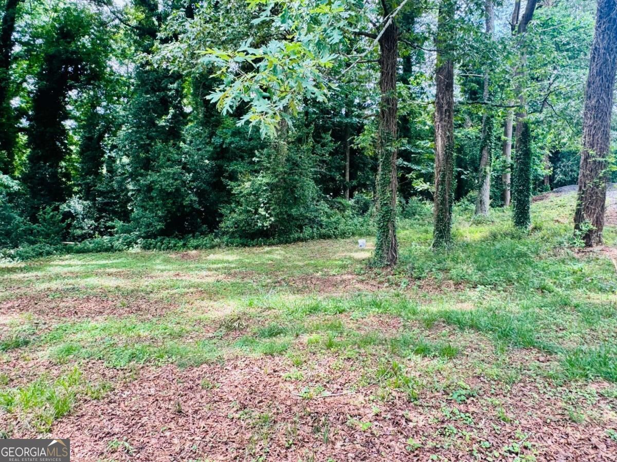 521 Navarre Drive Property Photo 9