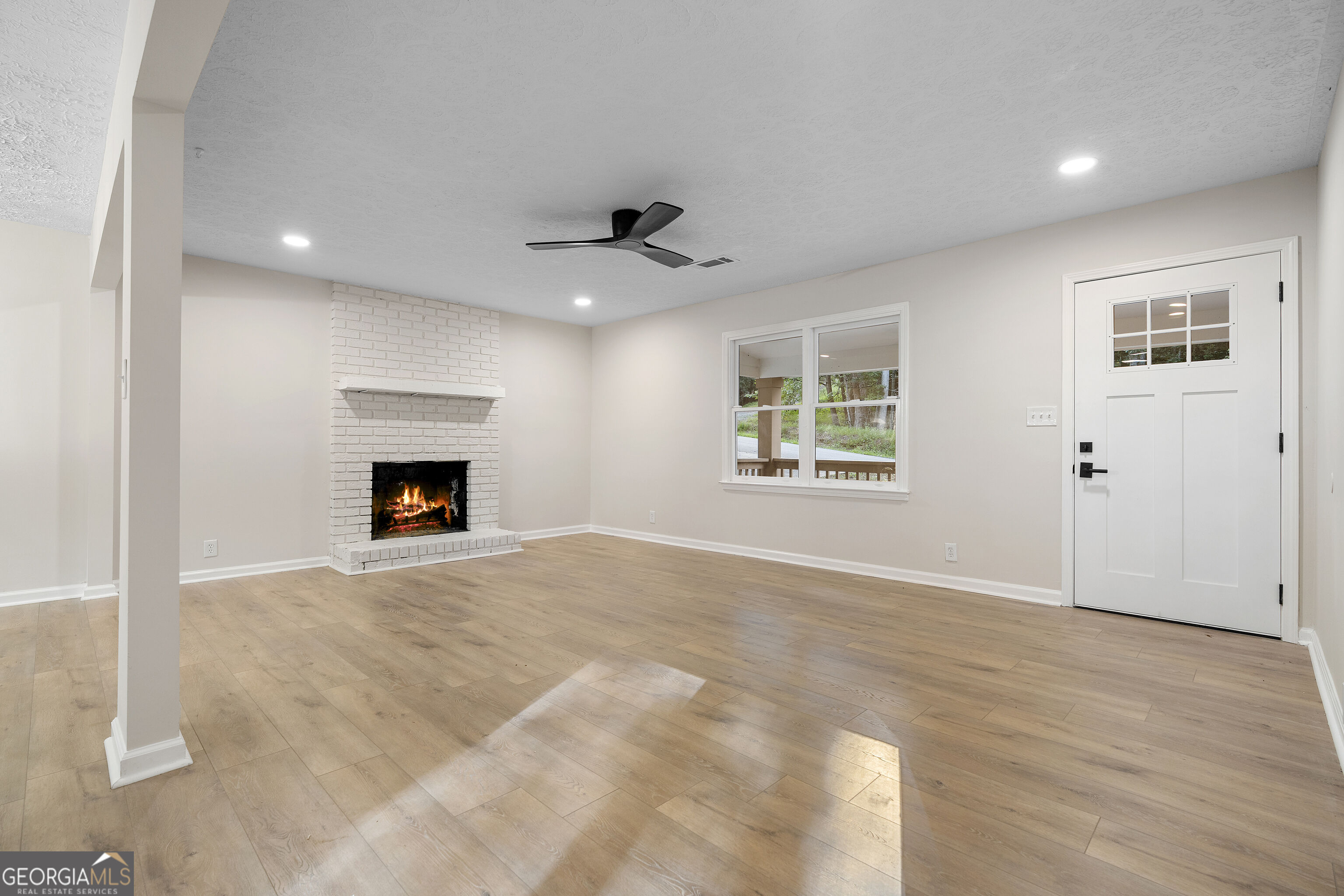 63 Moss Road Property Photo 4