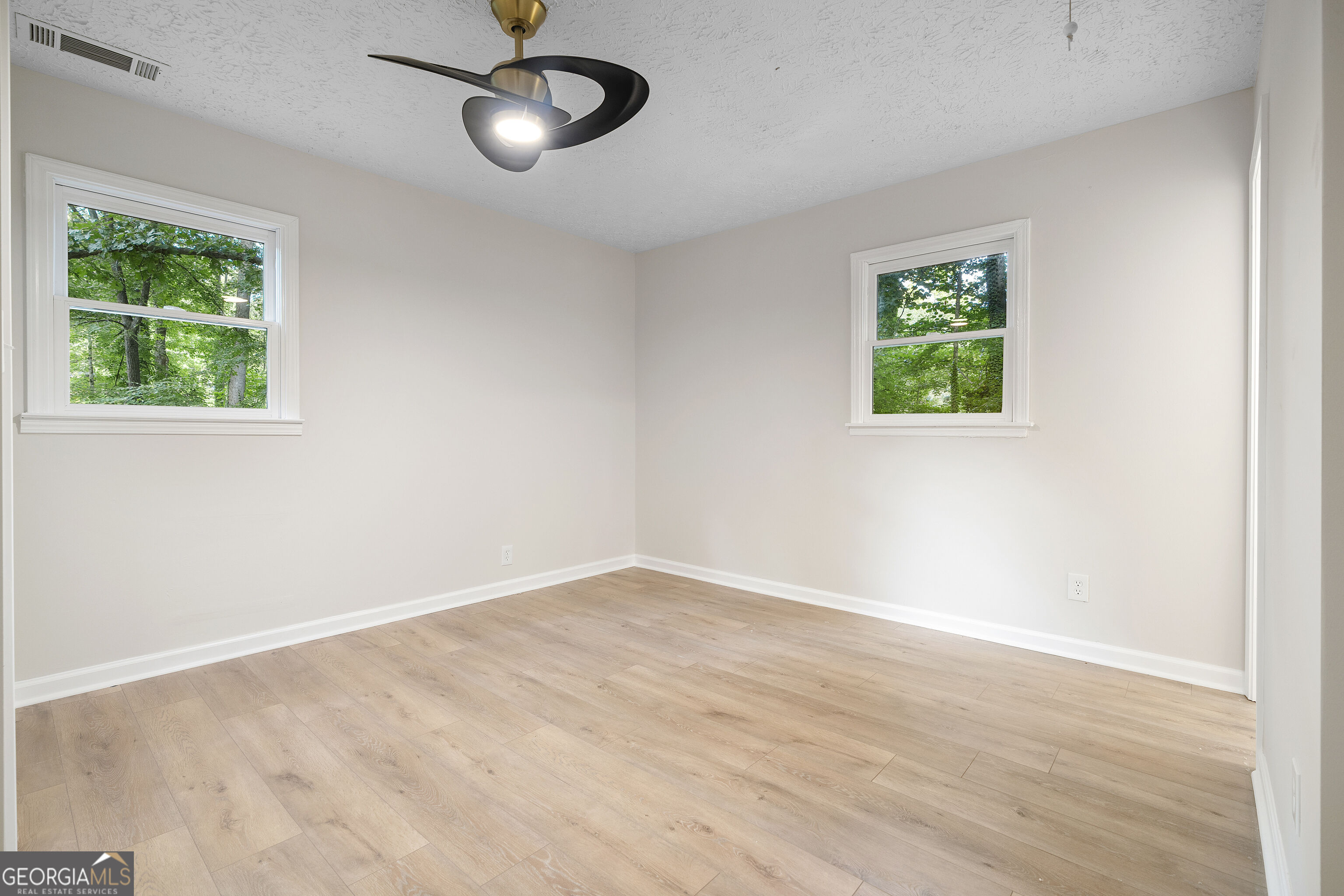 63 Moss Road Property Photo 12