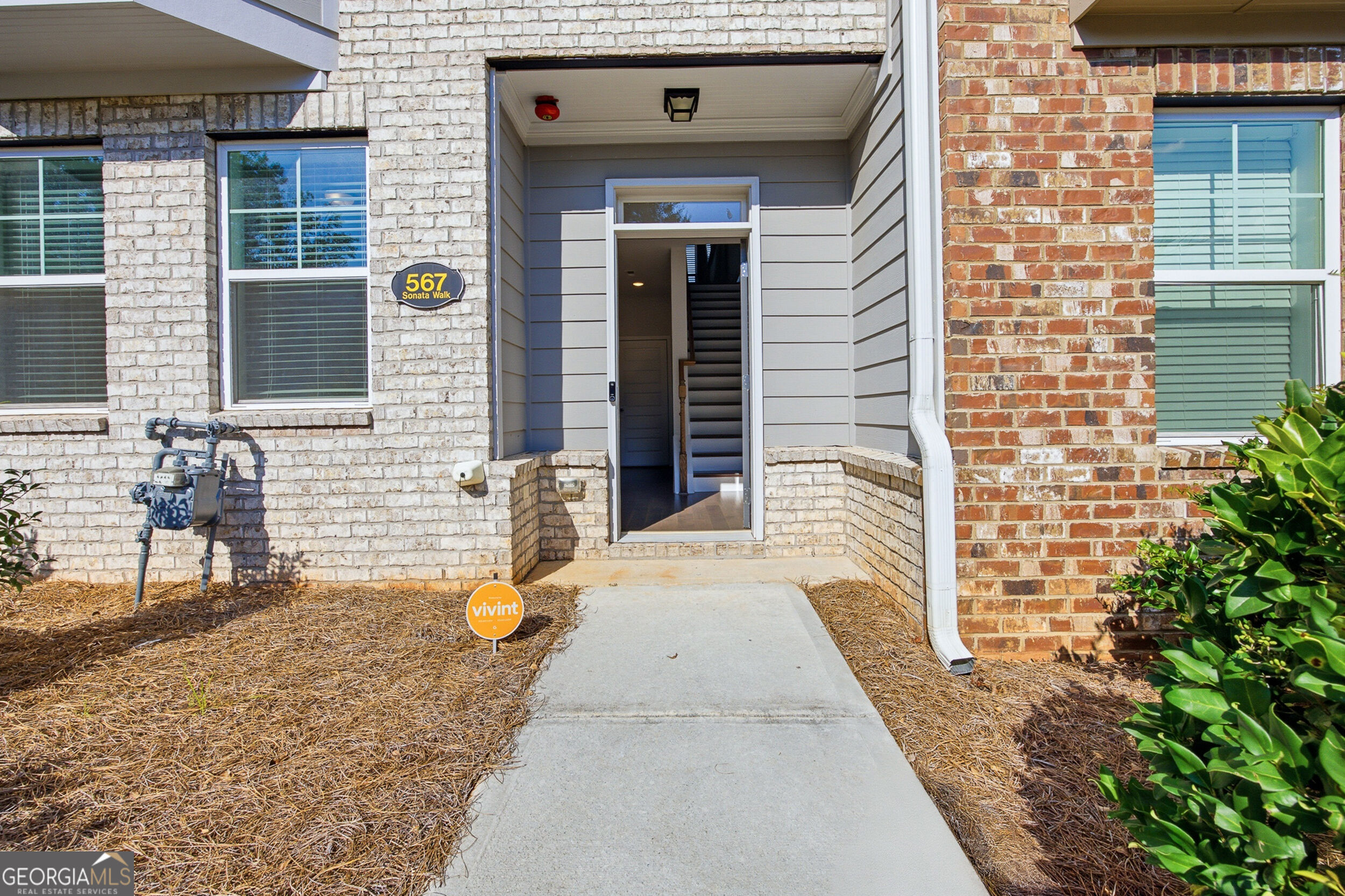 567 Sonata Walk Property Photo 2