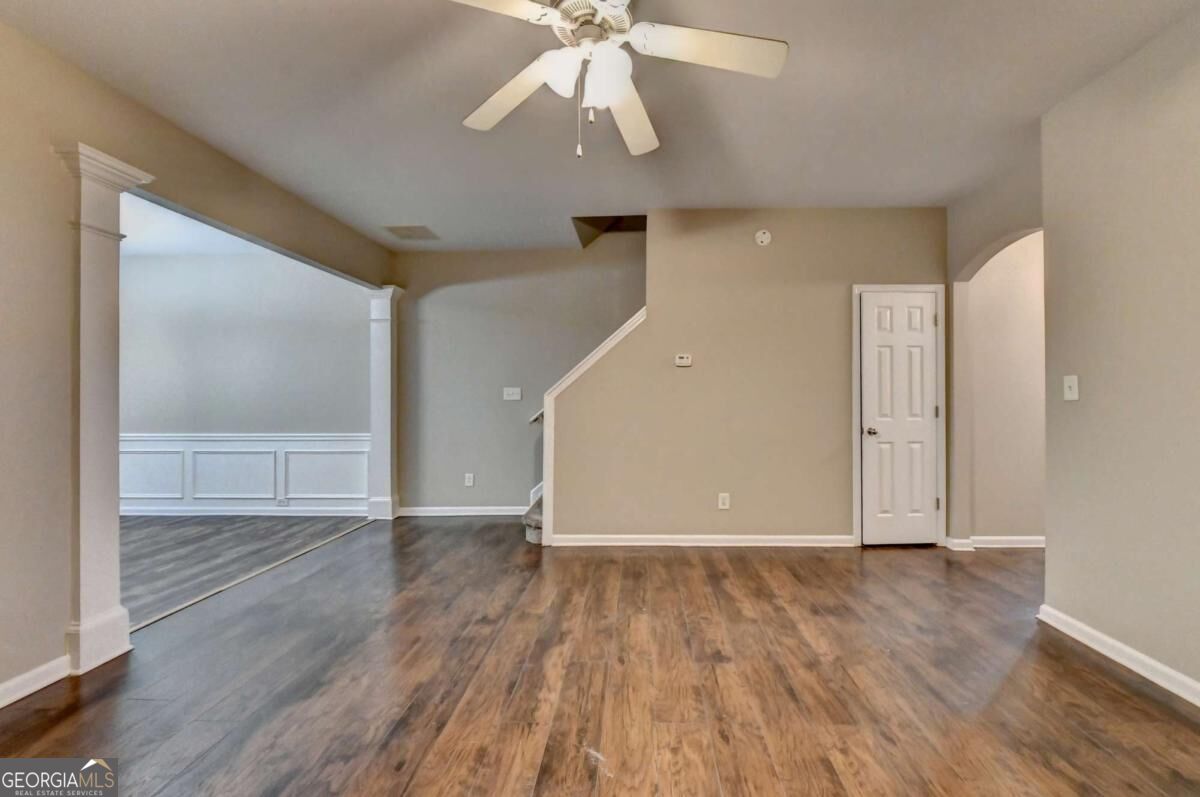 2152 Executive Drive Property Photo 10