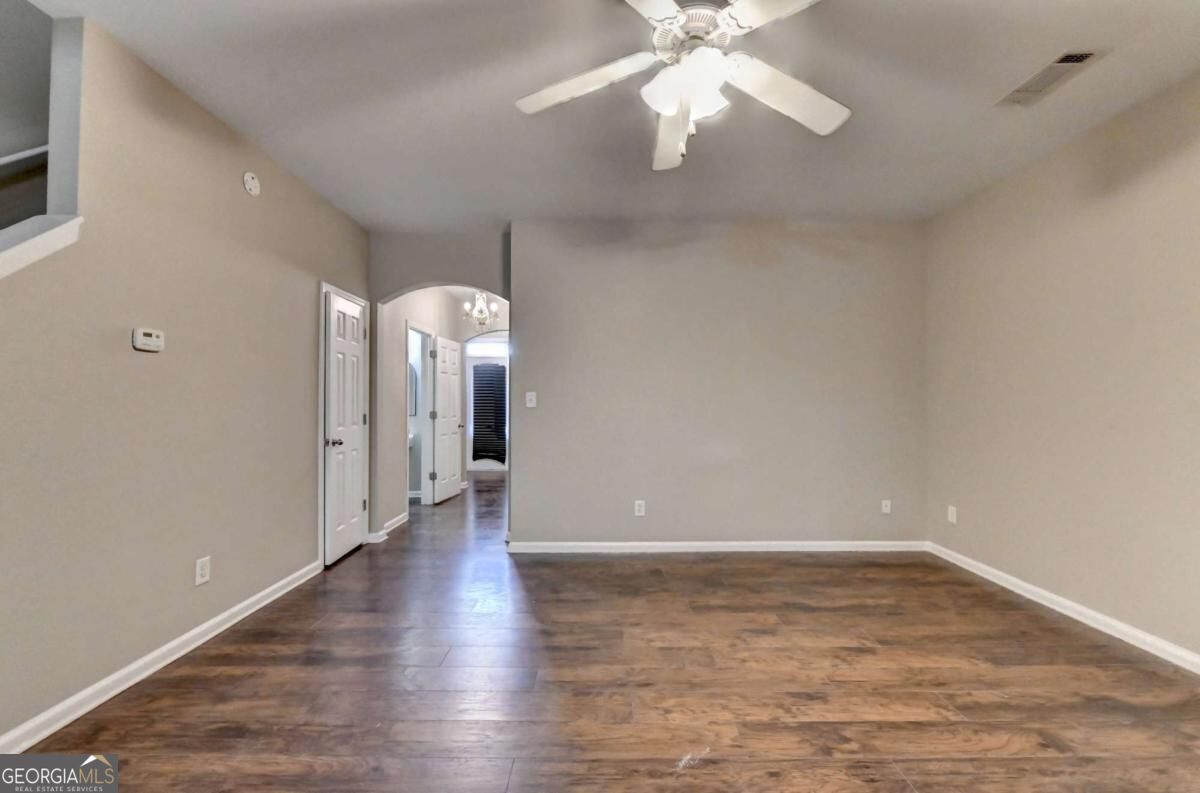 2152 Executive Drive Property Photo 13