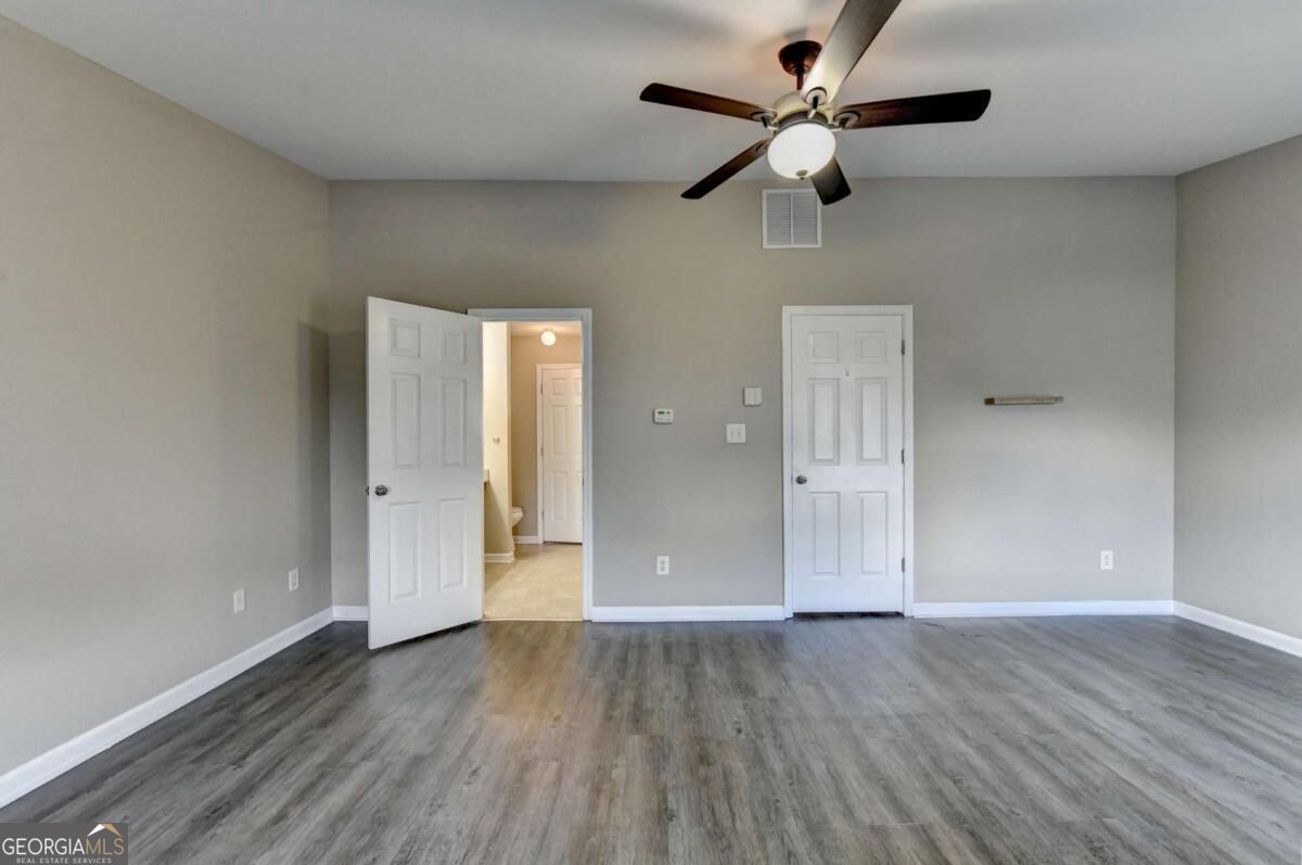2152 Executive Drive Property Photo 28