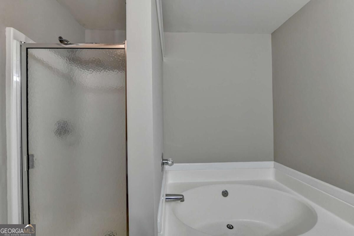 2152 Executive Drive Property Photo 30