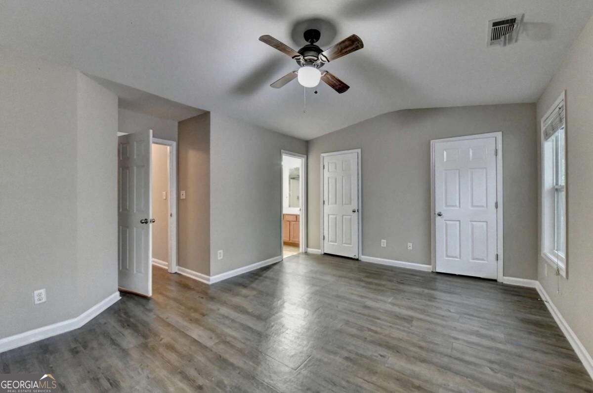 2152 Executive Drive Property Photo 35