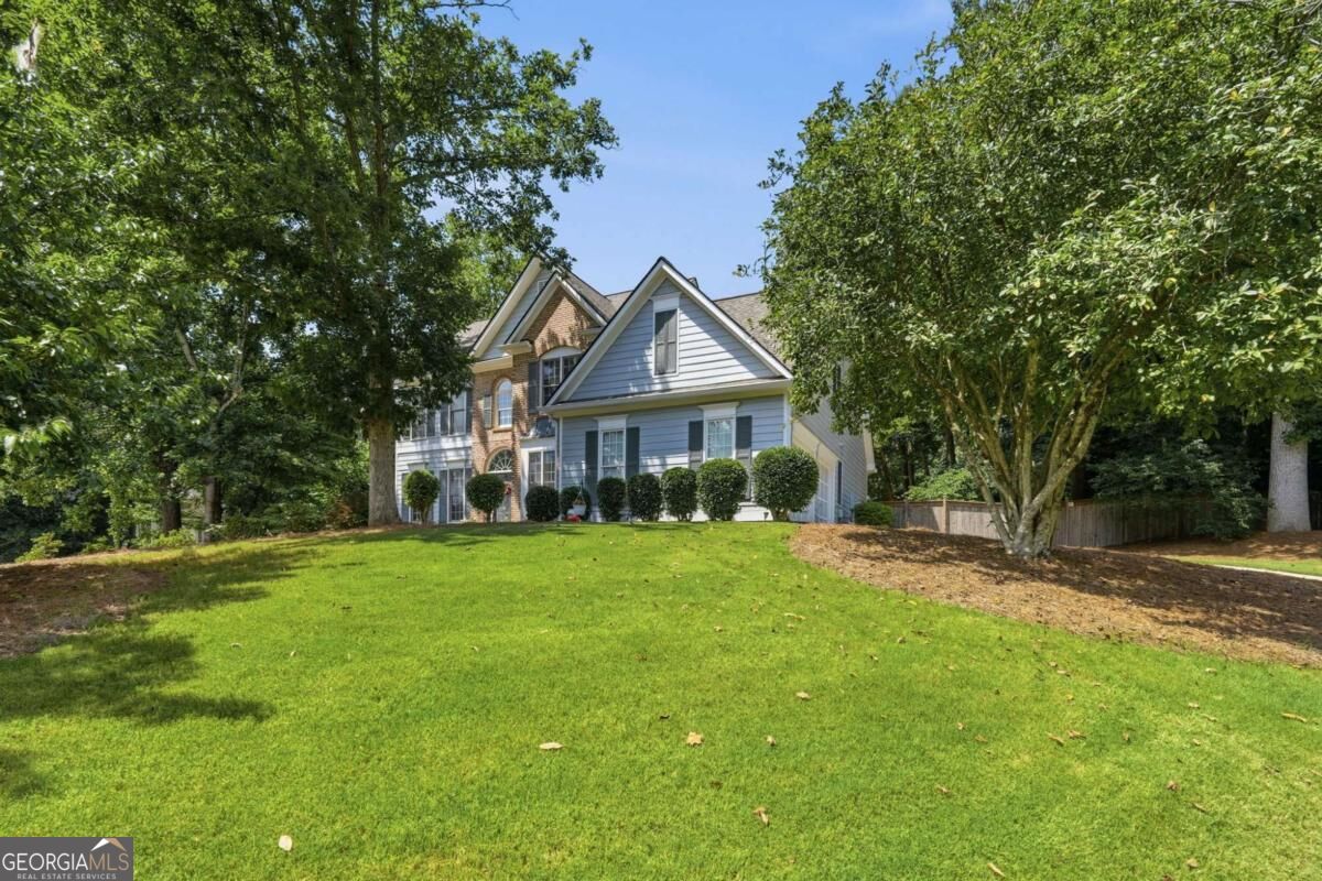 940 River Cove Drive Property Photo 3