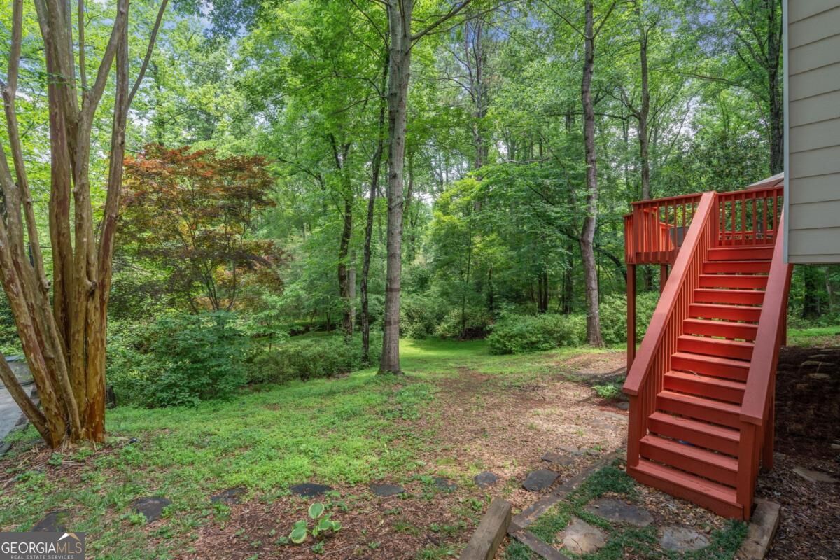 1005 Clarion Way Property Photo 3