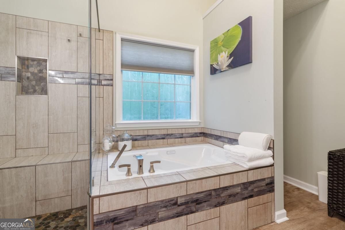 1005 Clarion Way Property Photo 17