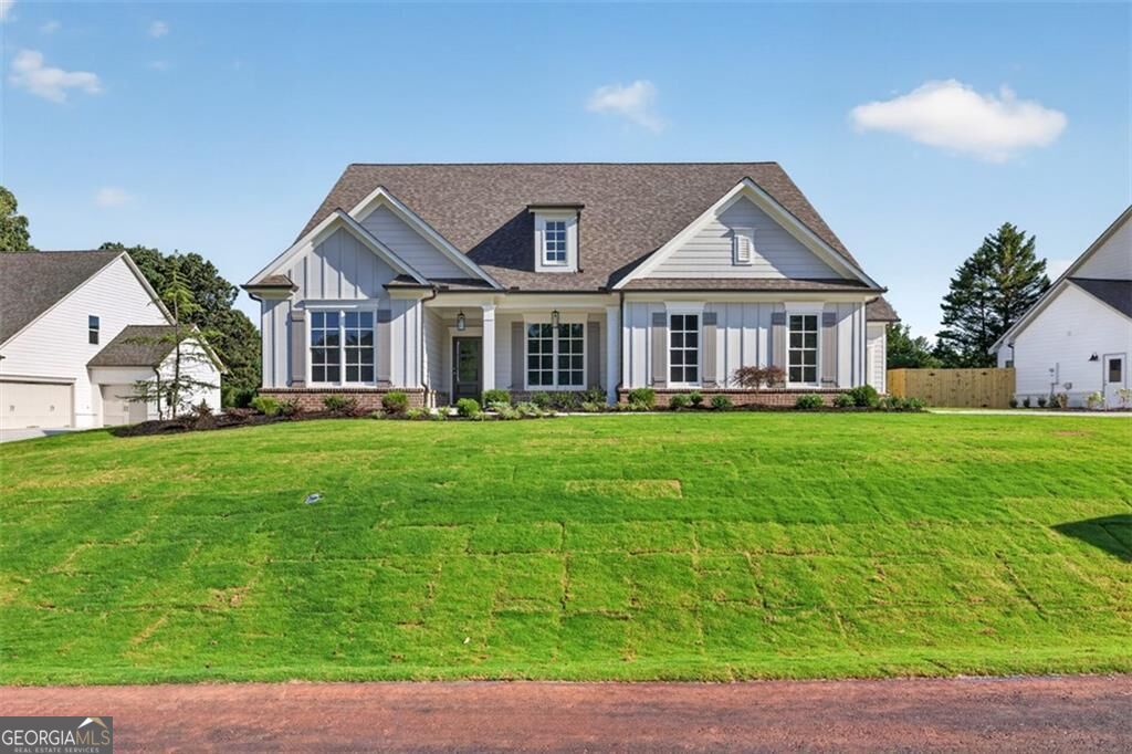 4779 E Reed Road Property Photo 4