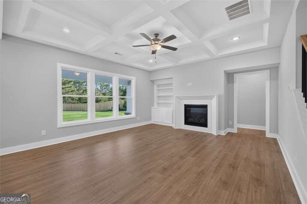 4779 E Reed Road Property Photo 9