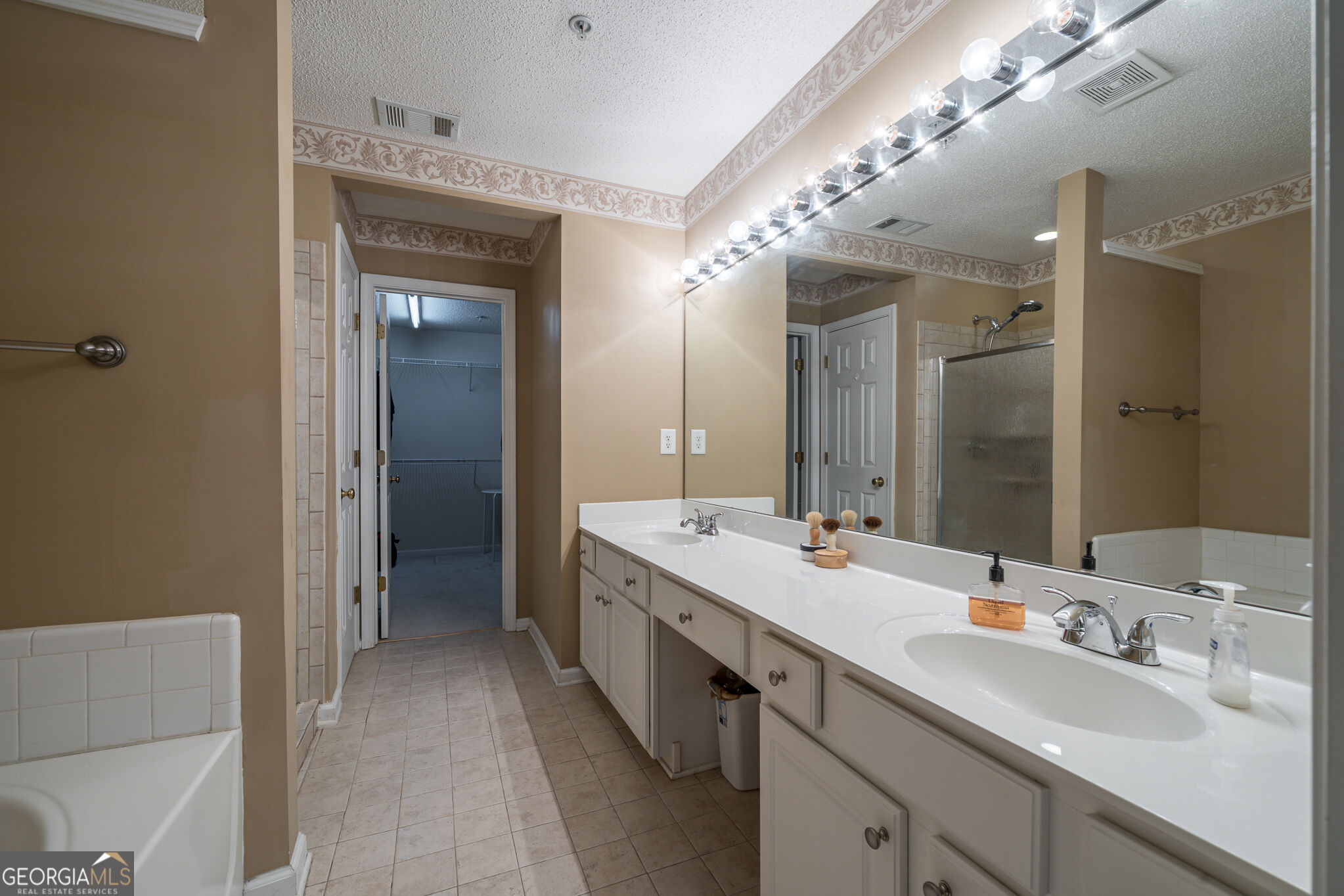 129 Regent Place Property Photo 35