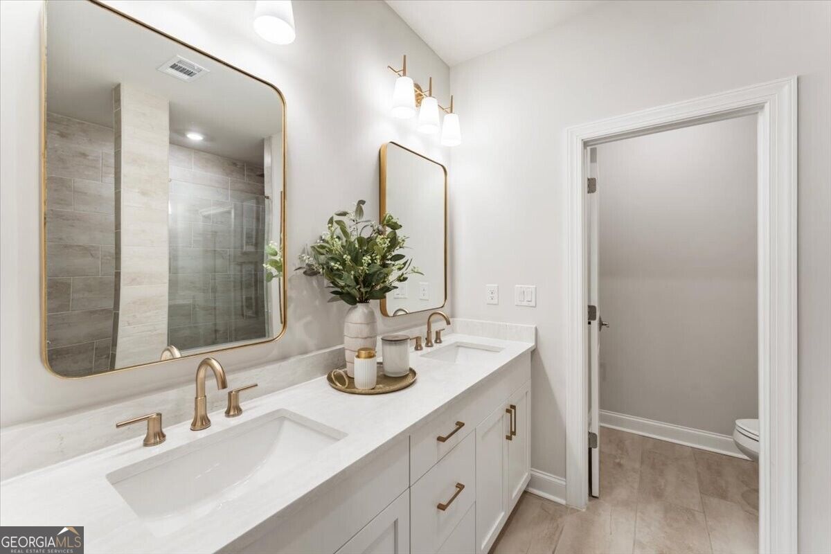 124 Everley Walk Property Photo 30