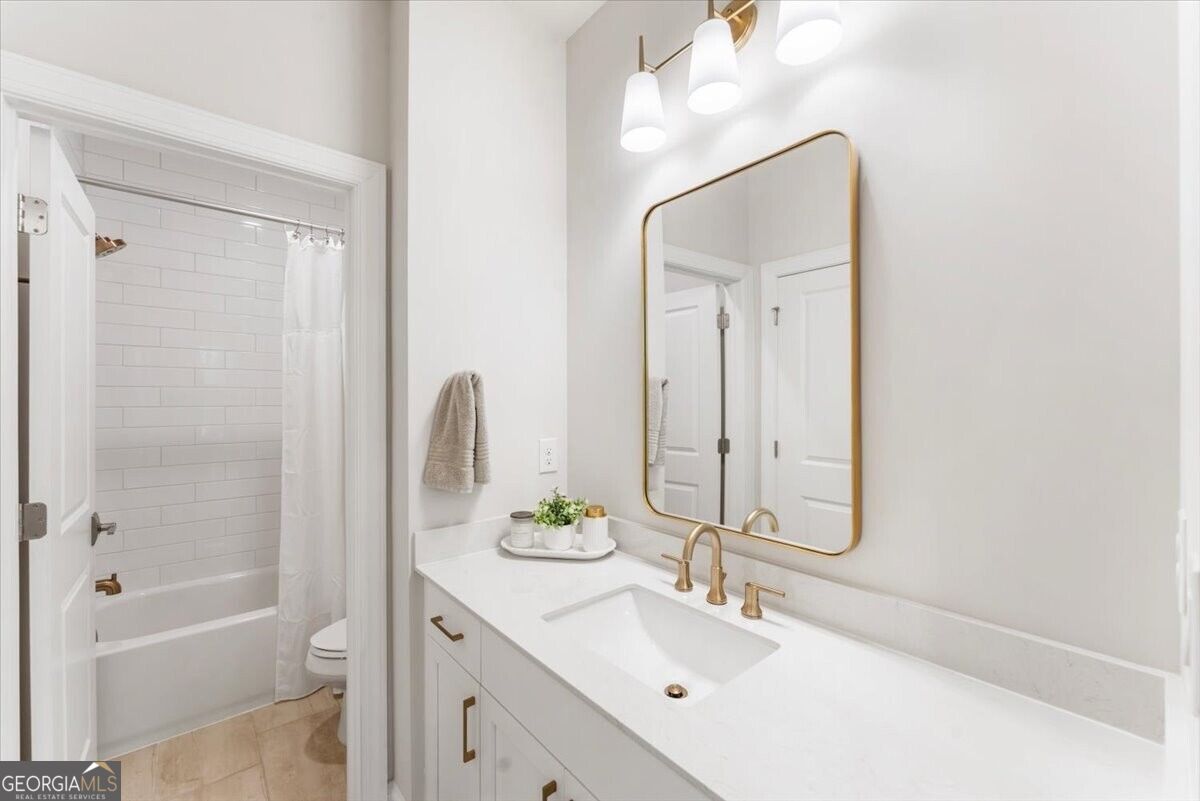 124 Everley Walk Property Photo 36