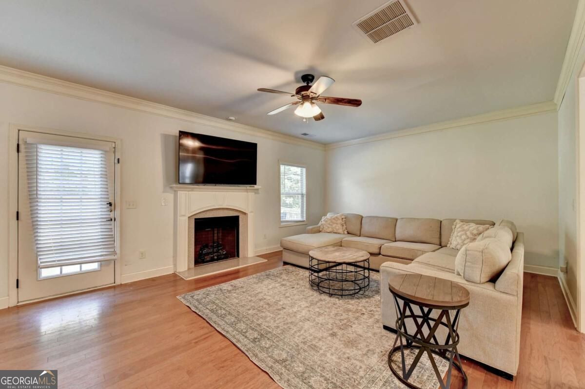 5691 Crest Hill Drive Property Photo 13