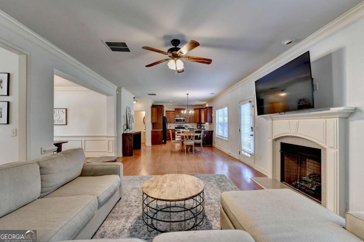 5691 Crest Hill Drive Property Photo 18